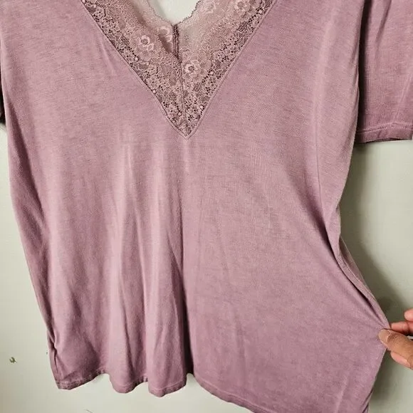 EUC AMERICAN EAGLE SOFT & SEXY DOUBLE V NECK LACED MAUVE TOP SIZE M - Picture 9 of 13